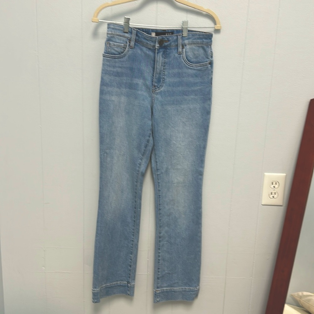 KUTfrom the Kloth Jean Kelsey Flare. Like new condition. Retails $110.00